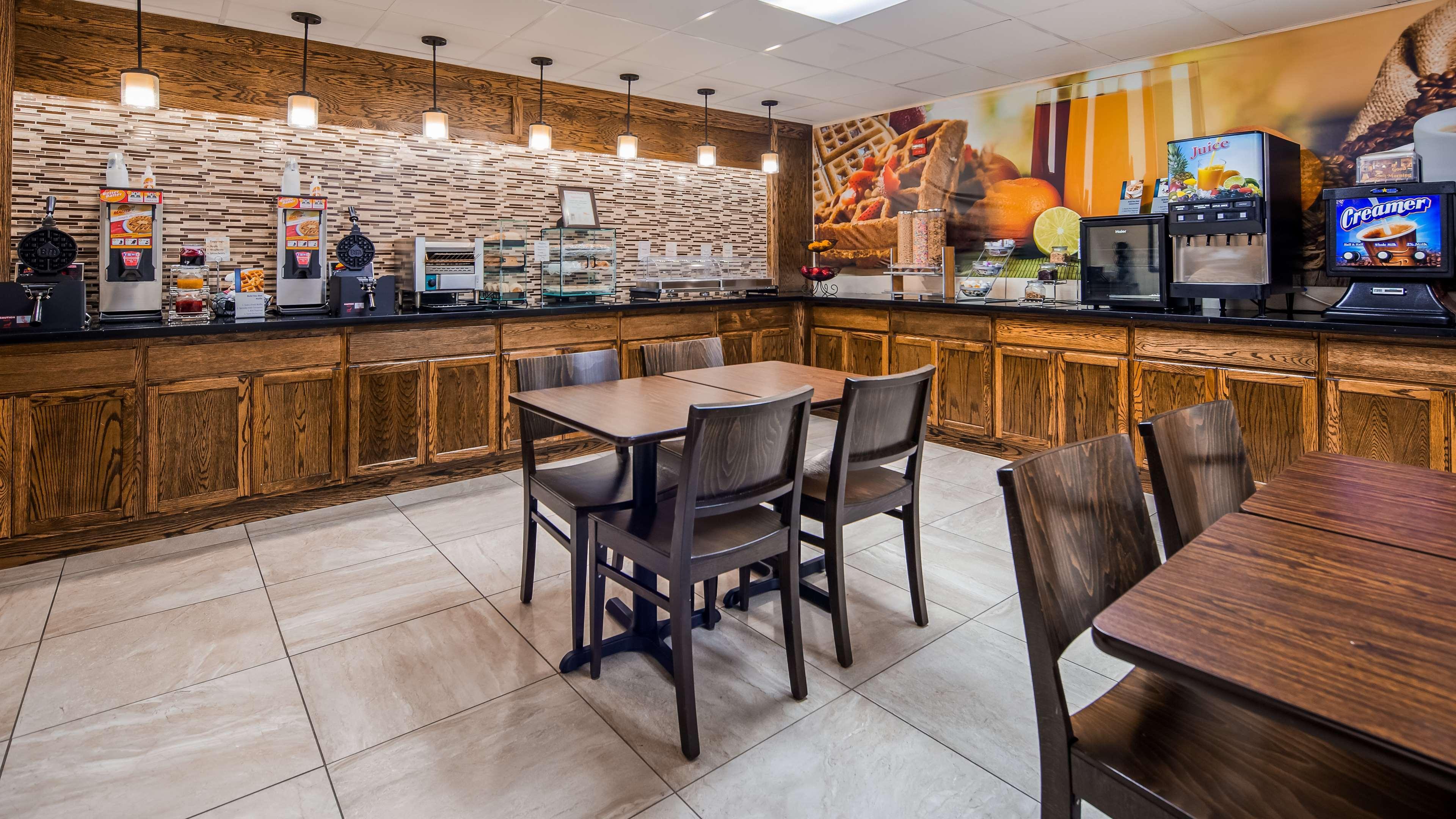 Best Western Inn At Blakeslee-Pocono Εξωτερικό φωτογραφία