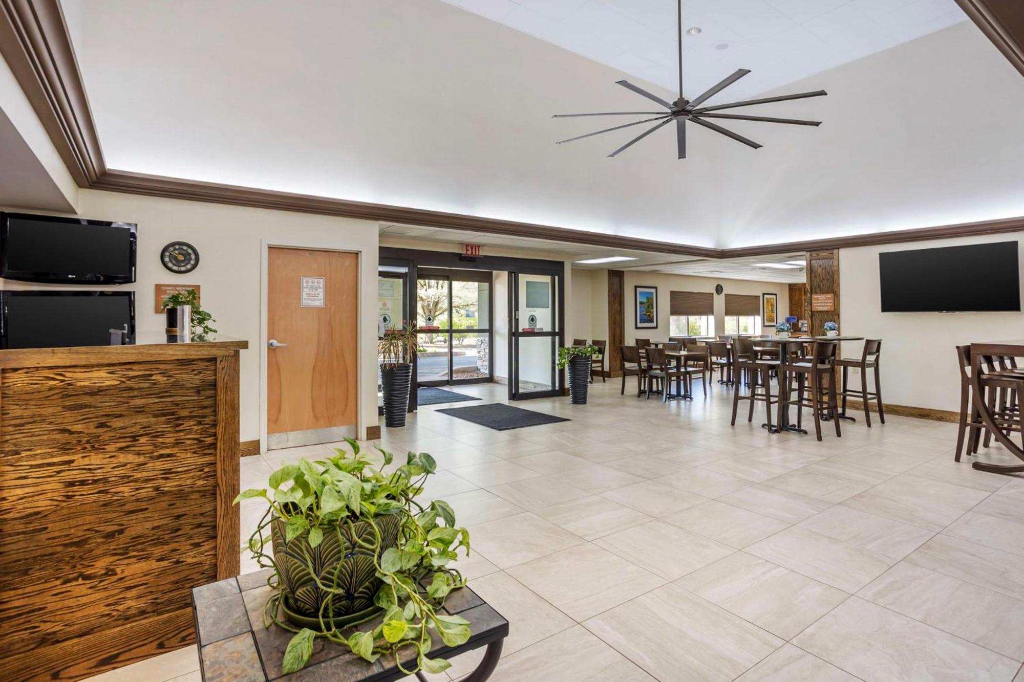 Best Western Inn At Blakeslee-Pocono Εξωτερικό φωτογραφία