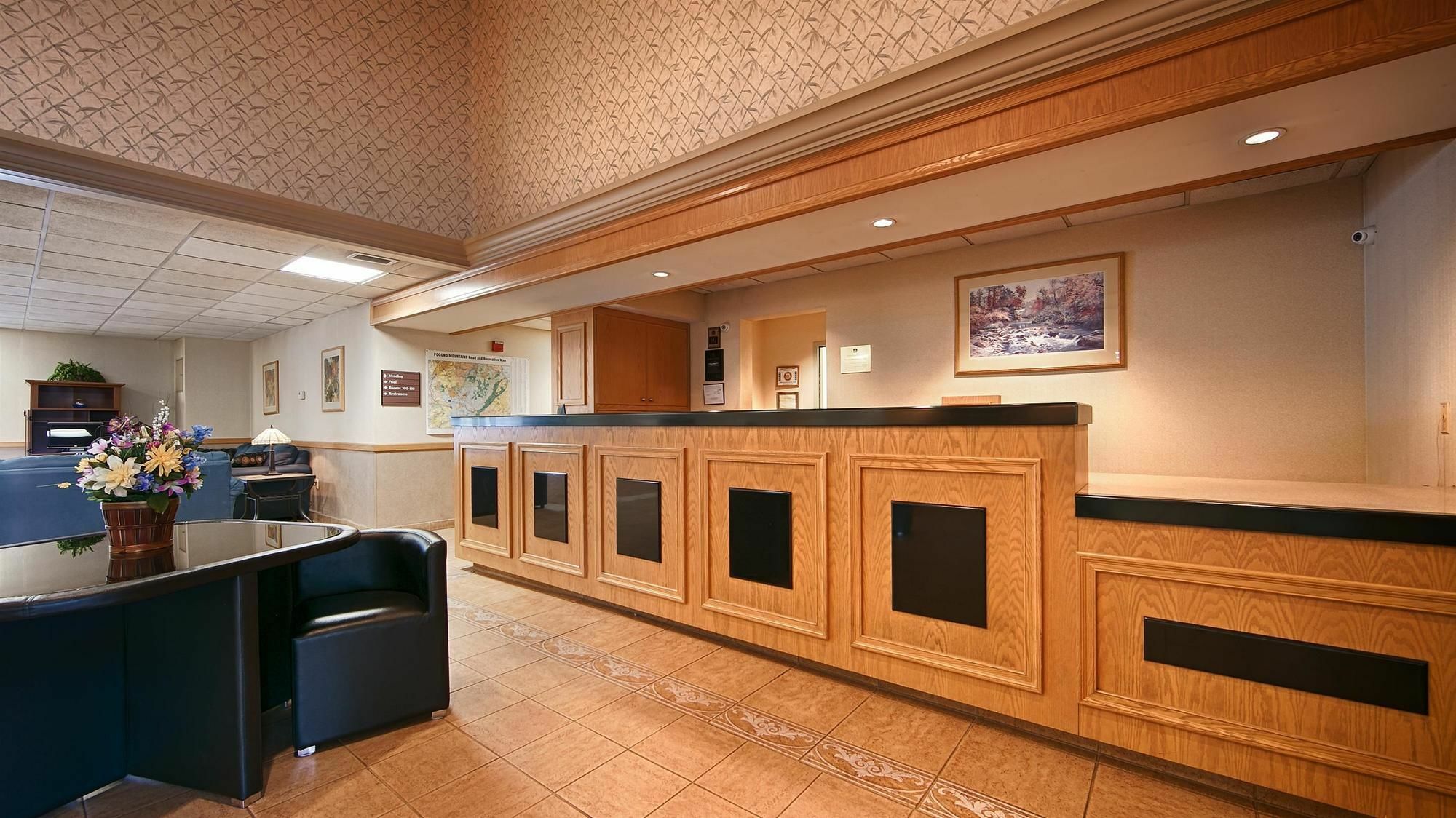 Best Western Inn At Blakeslee-Pocono Εξωτερικό φωτογραφία